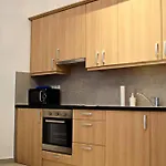 Central Budapest Apartment In Historical Building With Free Private Parking