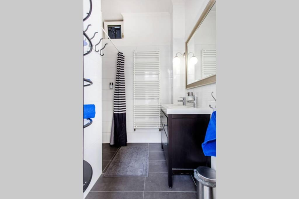 Apartament In Historical Building With Free Private Parking