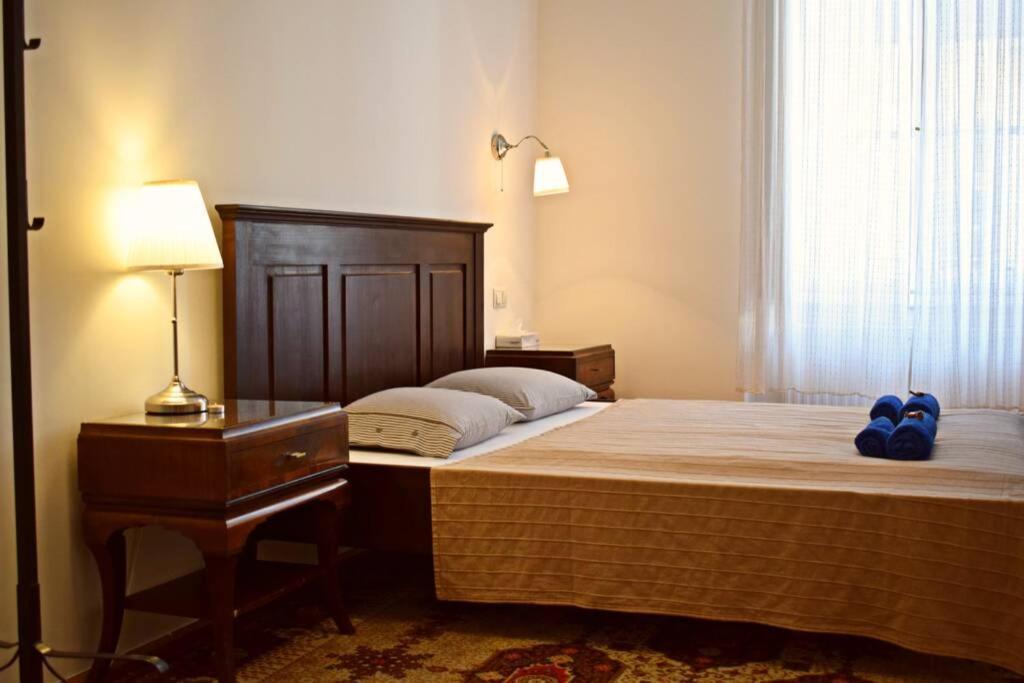 In Historical Building With Free Private Parking Appartement Budapest