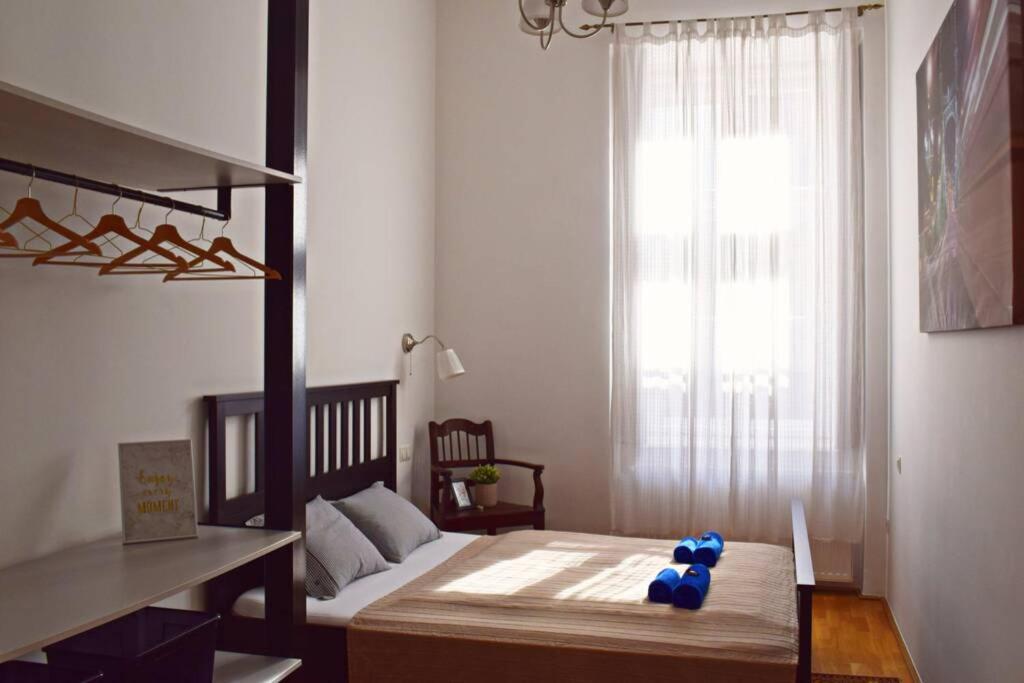 Appartement In Historical Building With Free Private Parking